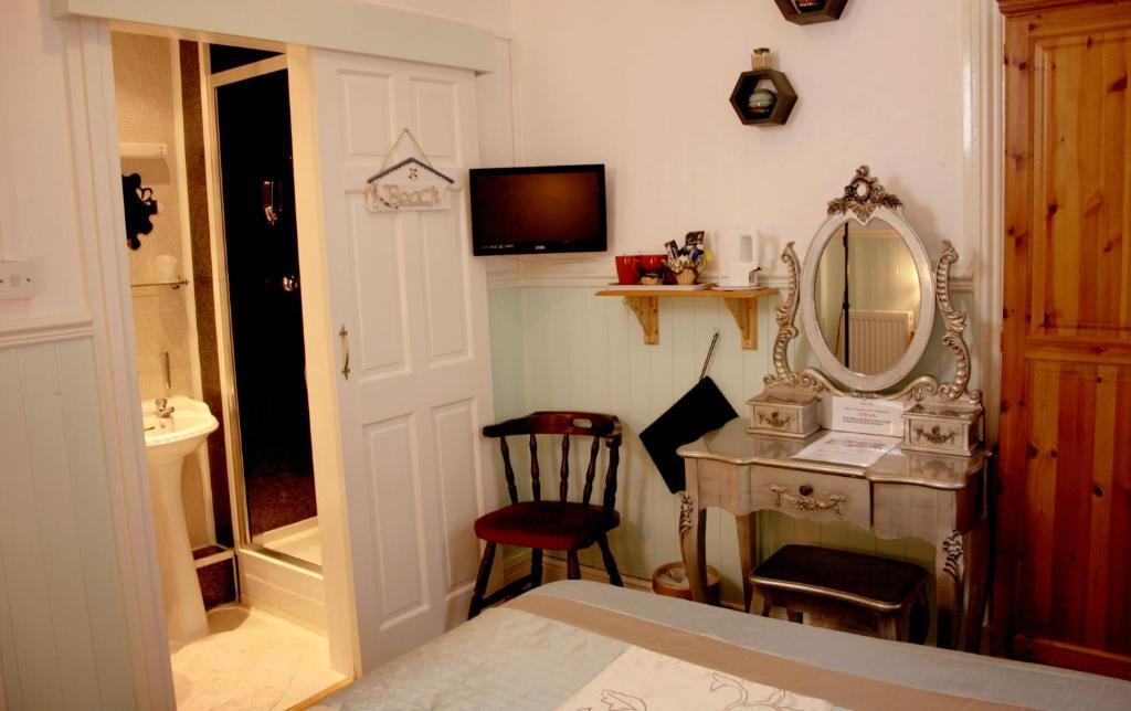 Devon View Guesthouse Swansea Habitación foto